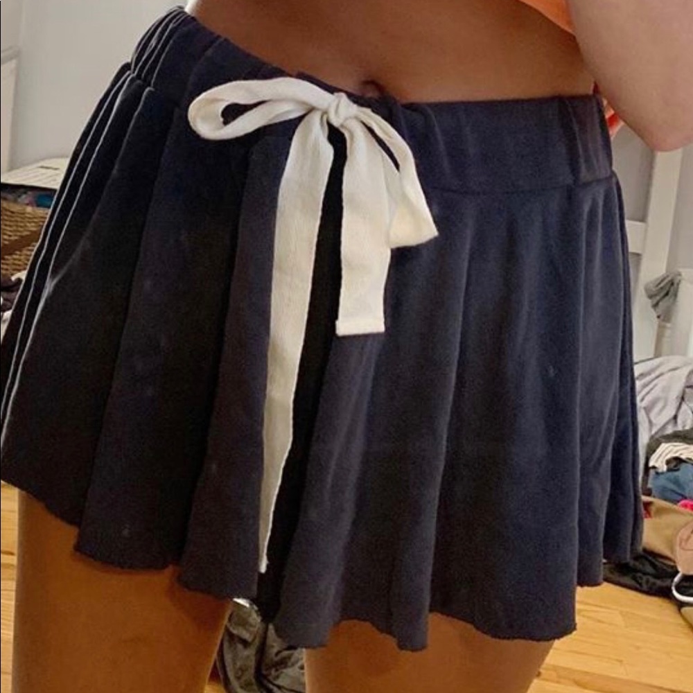 ISO- these FREE PEOPLE flowy shorts; DO NOT BUY